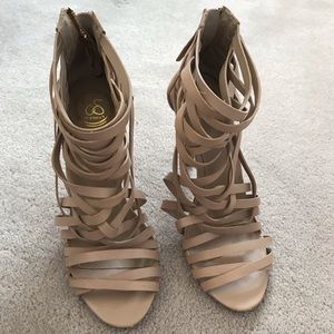 Jessica Simpson heels